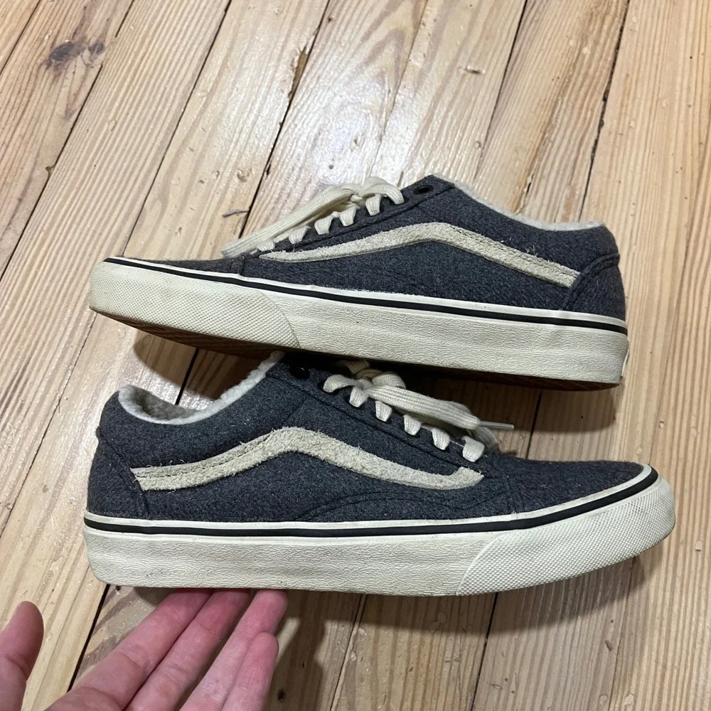 Vans Old Skool Sneakers Unisex Men 7 Women 8.5 Charcoal Grey Wool Sherpa Lined